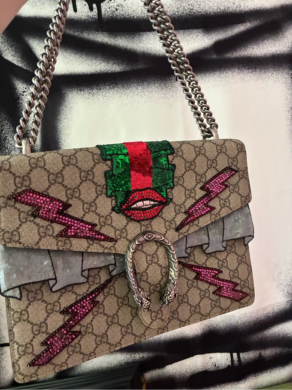 Gucci Dionysus GG Supreme Sequin Trompe l'oeil Lightning Bolt Lips Bag!